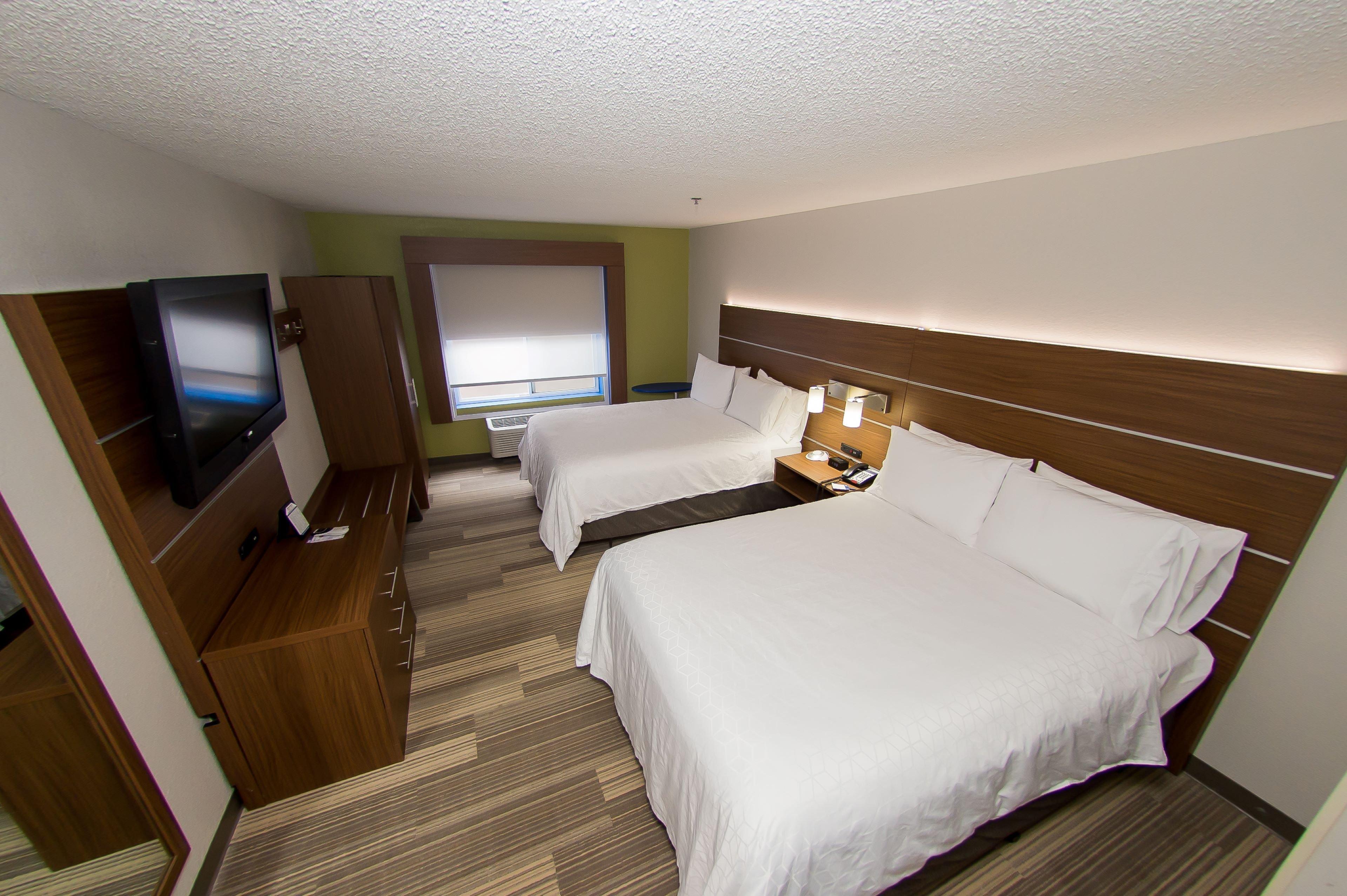 Holiday Inn Express & Suites Стейтсвилл Экстерьер фото